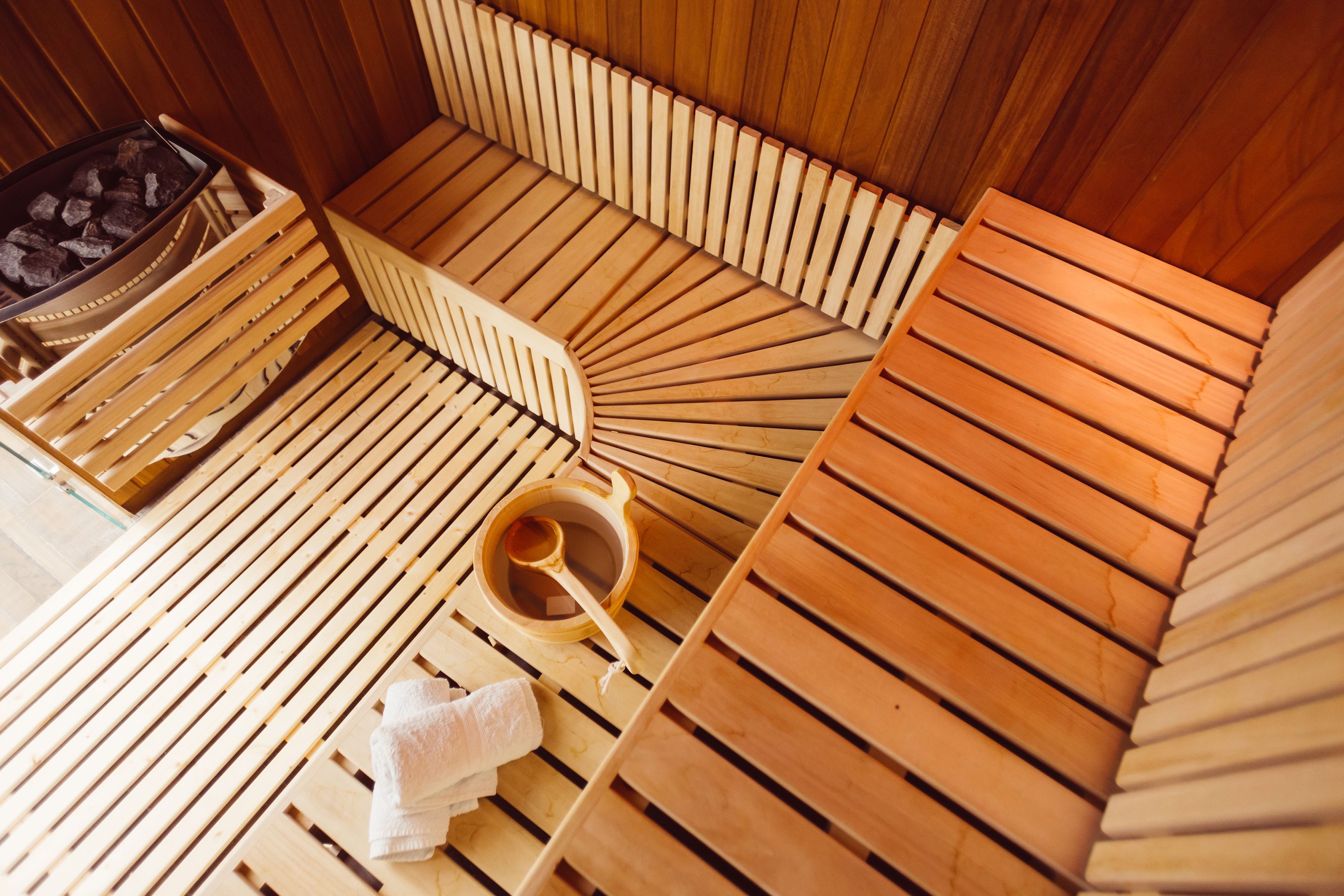 Saunas and experience showers